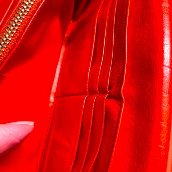 Miu Miu Pink Leather Clutch Wallet with Gold Logo Amaze-zing - Picture 6 of 13